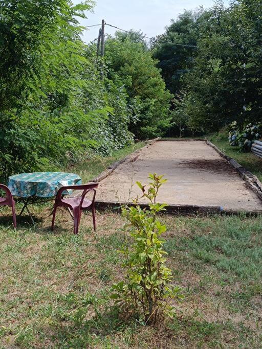 Appartement 2 A 4 Personnes Antraigues Dış mekan fotoğraf
